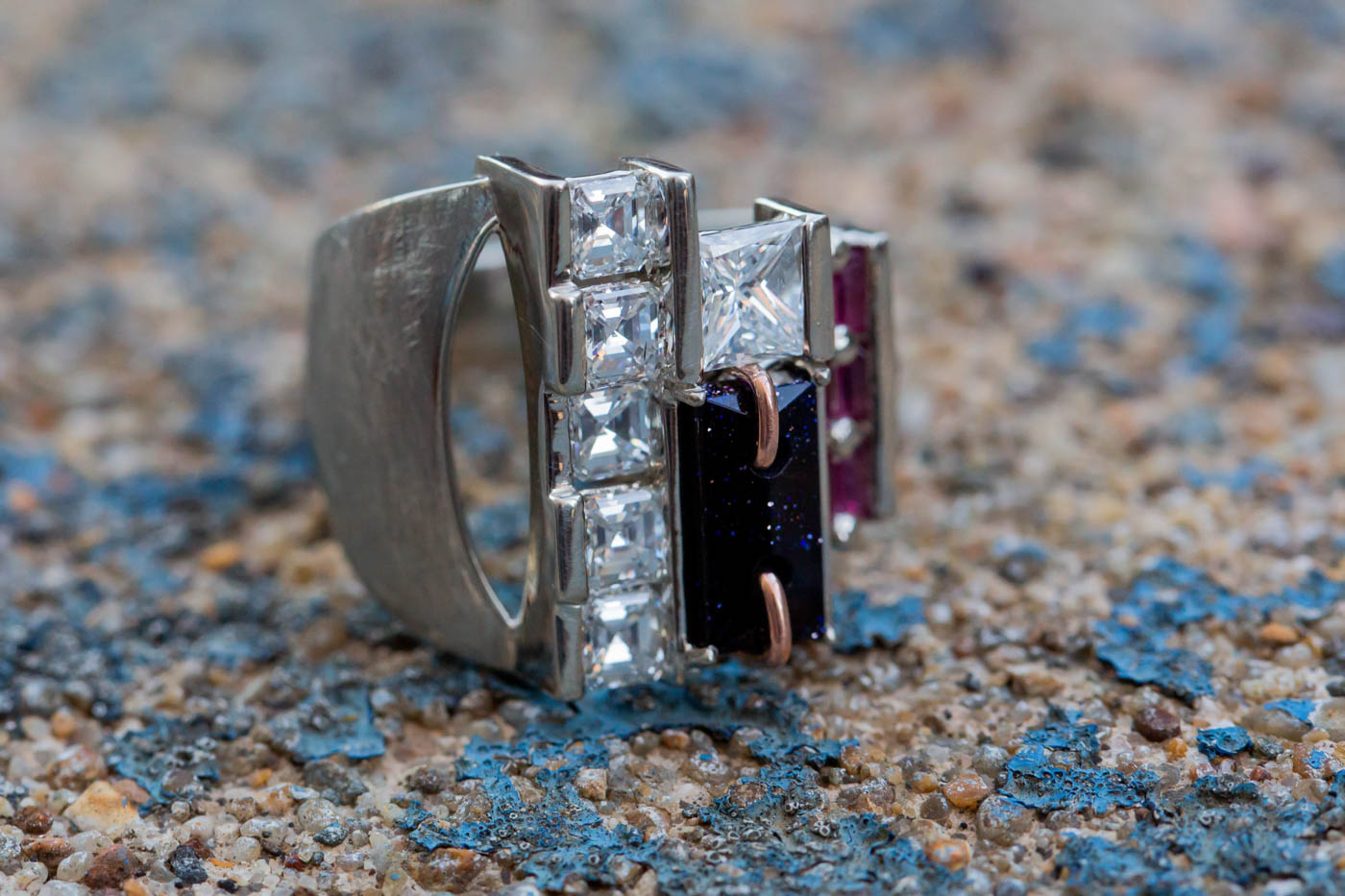 The Architecture Ring - White gold with diamonds,