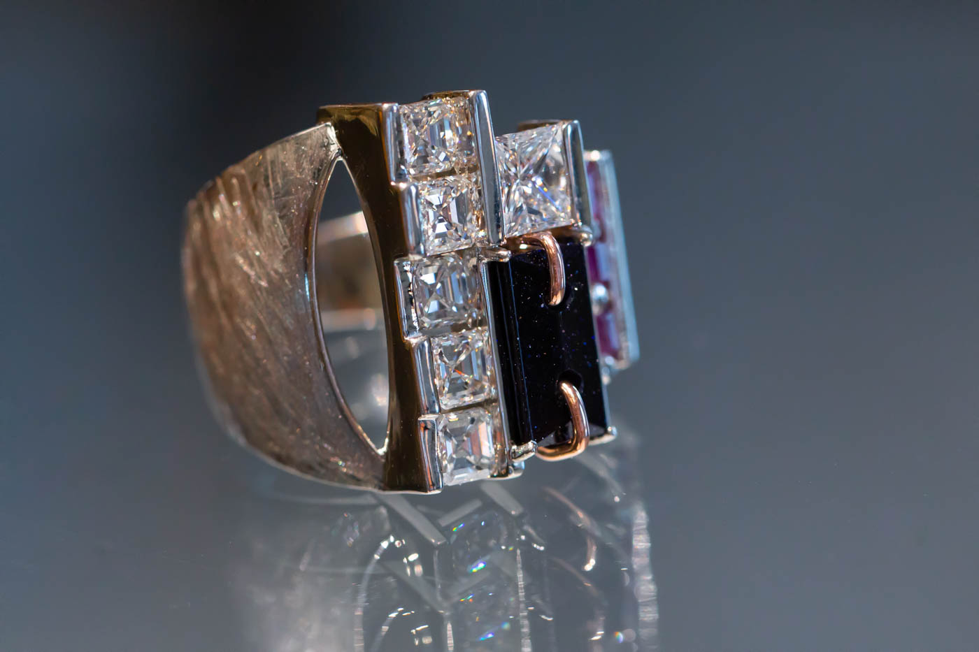 The Architecture Ring - White gold with diamonds,