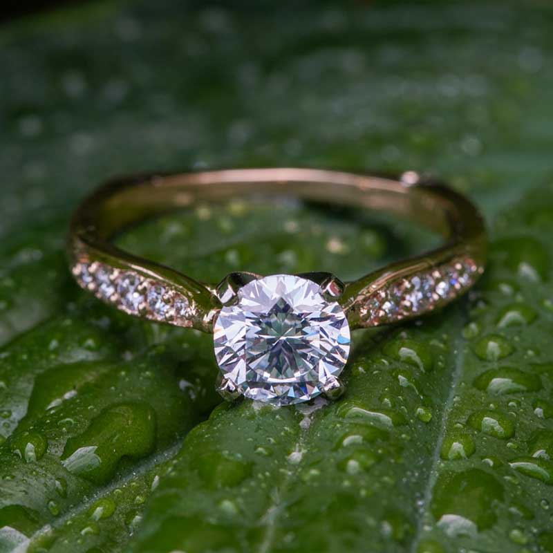 Cathedral-Style Diamond Engagement Ring