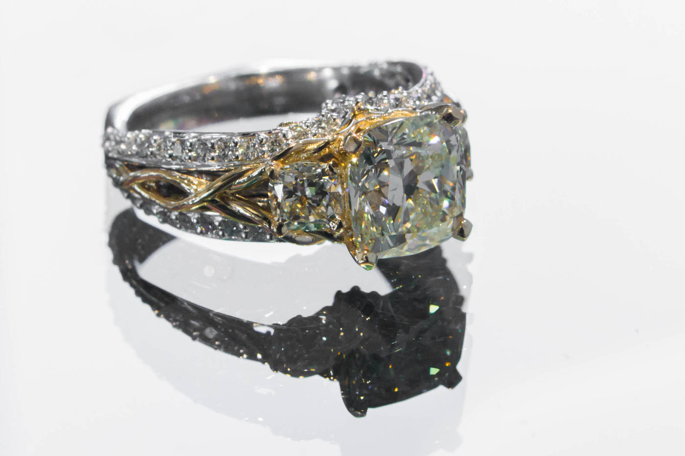 Intricate Two-Tone Diamond Ring