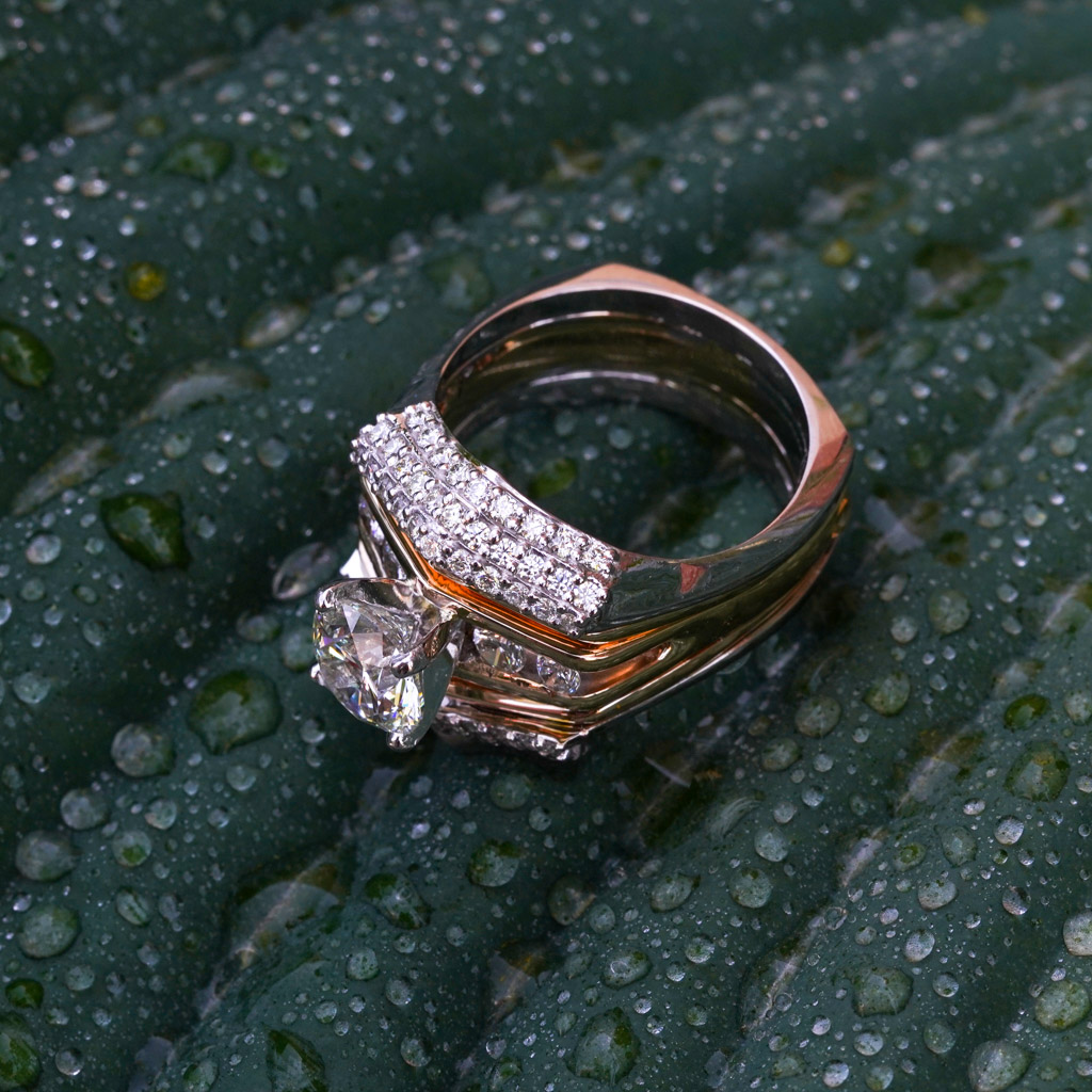 Diamond Encrusted Wedding Bands with Beautiful Yellow Gold Wedding Set