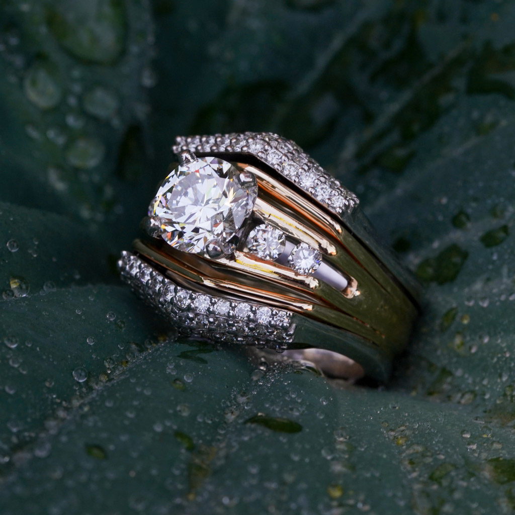 Diamond Encrusted Wedding Bands with Beautiful Yellow Gold Wedding Set