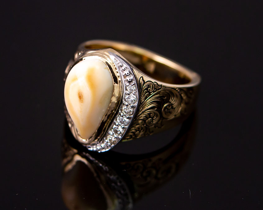 Elk Tooth Hand-Engraved Gold Ring
